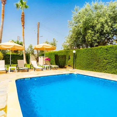 Halima Alexandros Вилла Полис