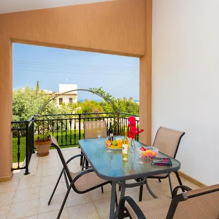 Halima Alexandros Polis