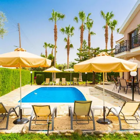 Halima Alexandros * Polis