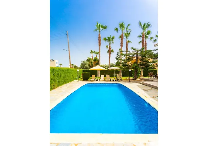 Halima Alexandros Polis