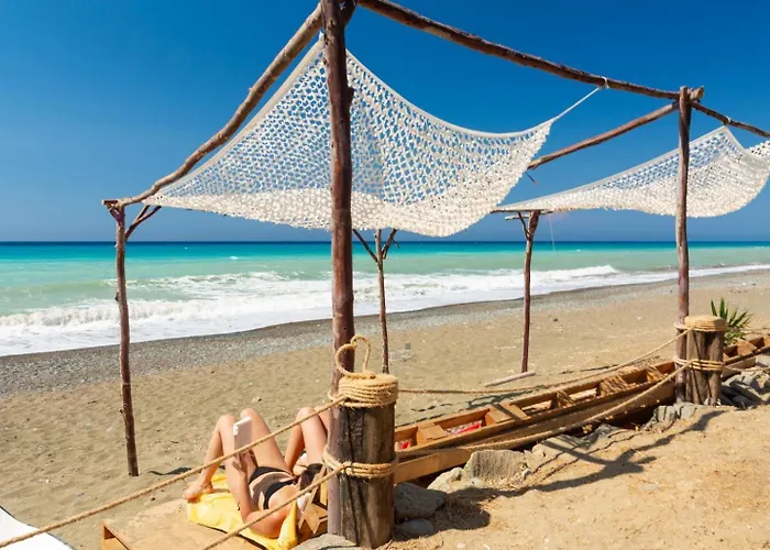 Halima Alexandros Polis