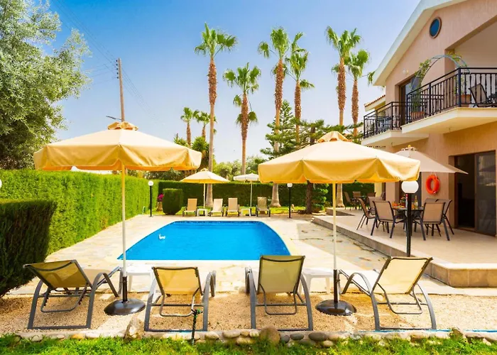 Halima Alexandros * Polis